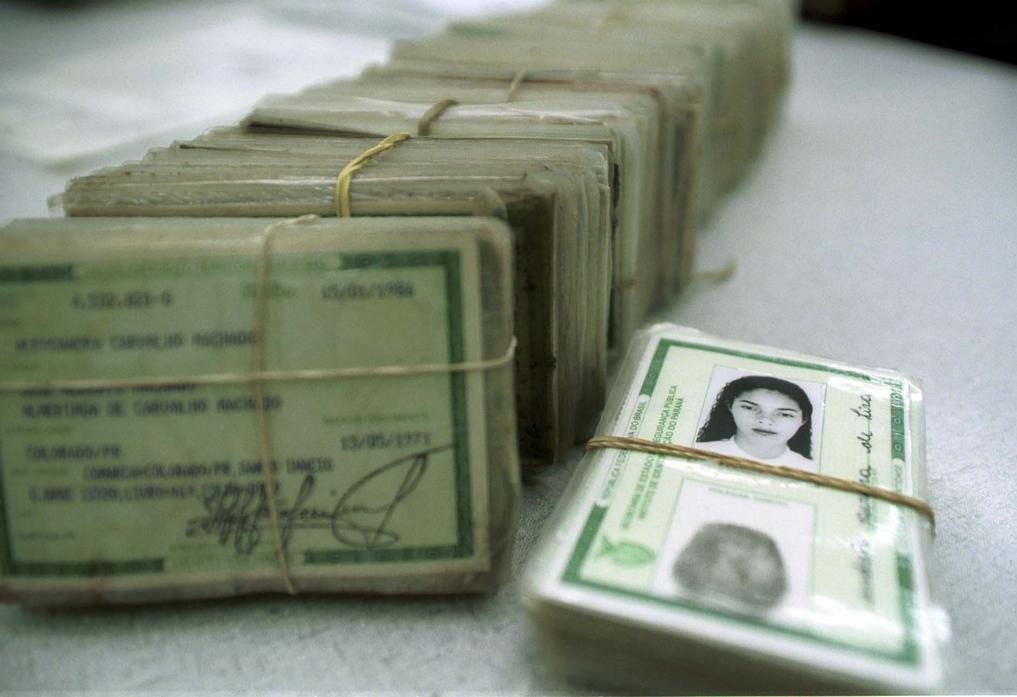 Orientação é de que se entre no site do Instituto de Identificação antes das 9h para conseguir agendar o serviço. | theo marques/theo marques