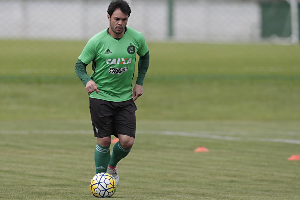 Atacante Kléber deve ser a principal novidade do Coritiba contra o Cascavel. | Albari Rosa/Gazeta do Povo