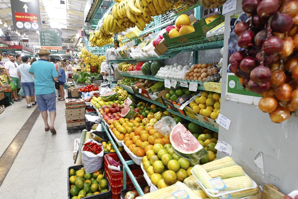 Objetivo é reduzir custos, com vantagens para o consumidor e o abastecimento de alimentos livres de resíduos que ofereçam riscos à saúde. | Antônio More/Gazeta do Povo