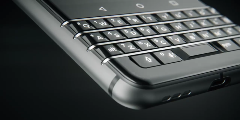 Teclado típico da BlackBerry deve estar de volta em novo lançamento. | /Reprodução