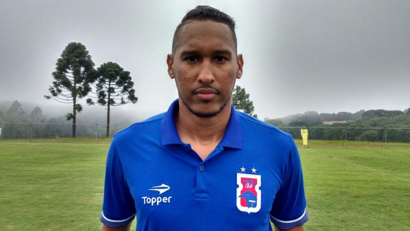 Artur Jesus é o 11º jogador contratado pelo Paraná para esta temporada. | Divulgação/Paraná Clube