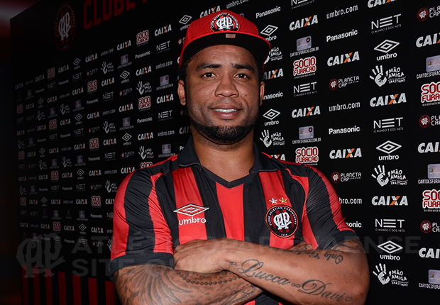 Carlos Alberto é o quinto reforço odo Furacão para esta temporada. | Divulgação/Atlético