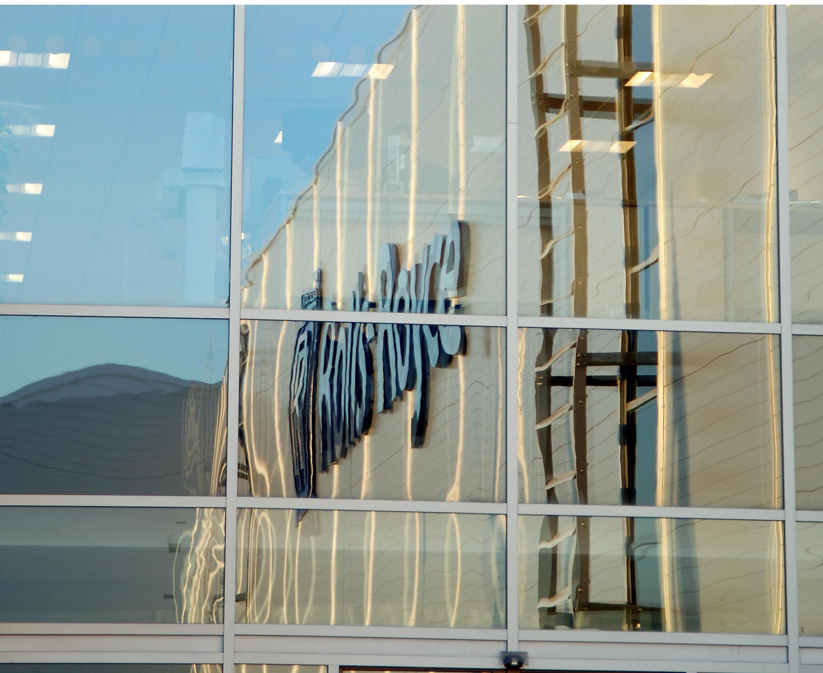 A Rolls-Royce é conhecida pelos carros de luxo, mas também fabrica turbinas e fechou seis contratos com a Petrobras. | Rolls-Royce/Flickr/Divulgação