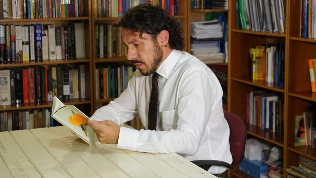 Neves foi até jornaleiro e morou no Suriname, Venezuela e Etiópia. | Divulgação/