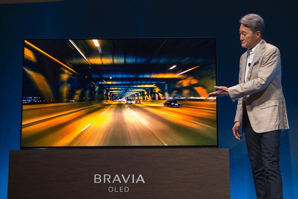 OLED, da Sony, não tem alto-falantes: som se propaga pela vibração da tela | DAVID MCNEW/AFP
