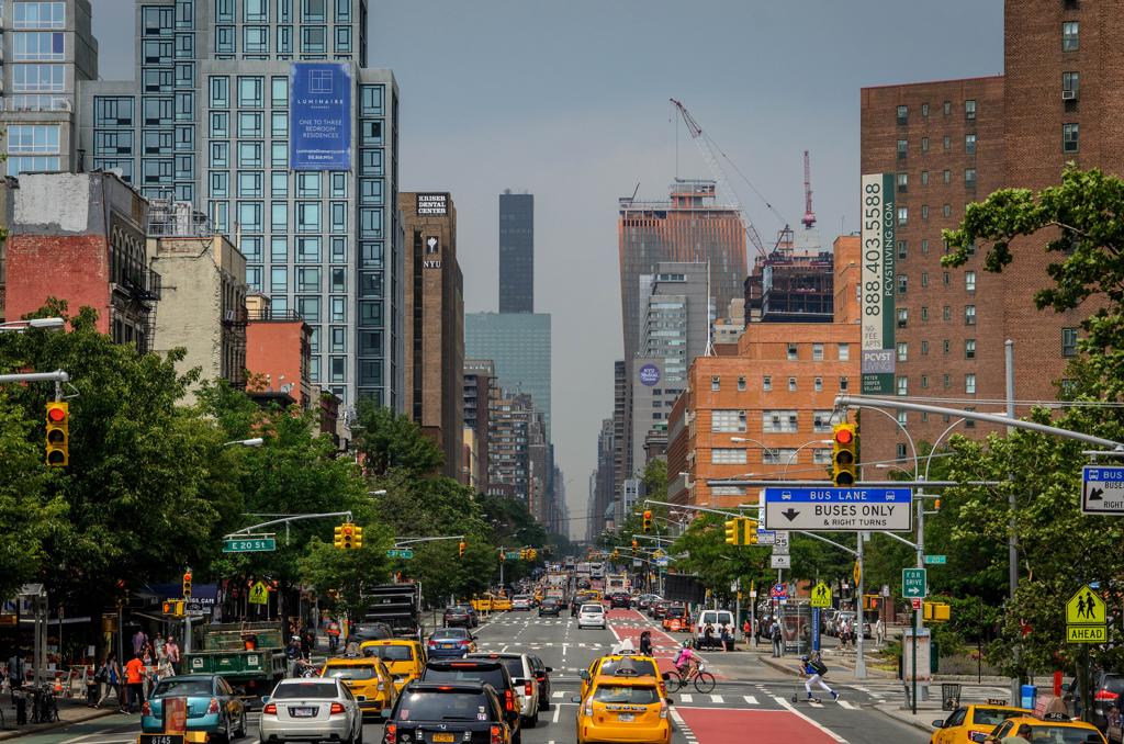 Algoritmo do MIT aposta no gerenciamento da carona compartilhada em tempo real como solução definitiva para o trânsito das cidades. Em Nova York (foto), 3 mil Ubers dariam conta do recado. | Petar Maksimovic/Creative Commons (http://bit.ly/1mhaR6e)
/