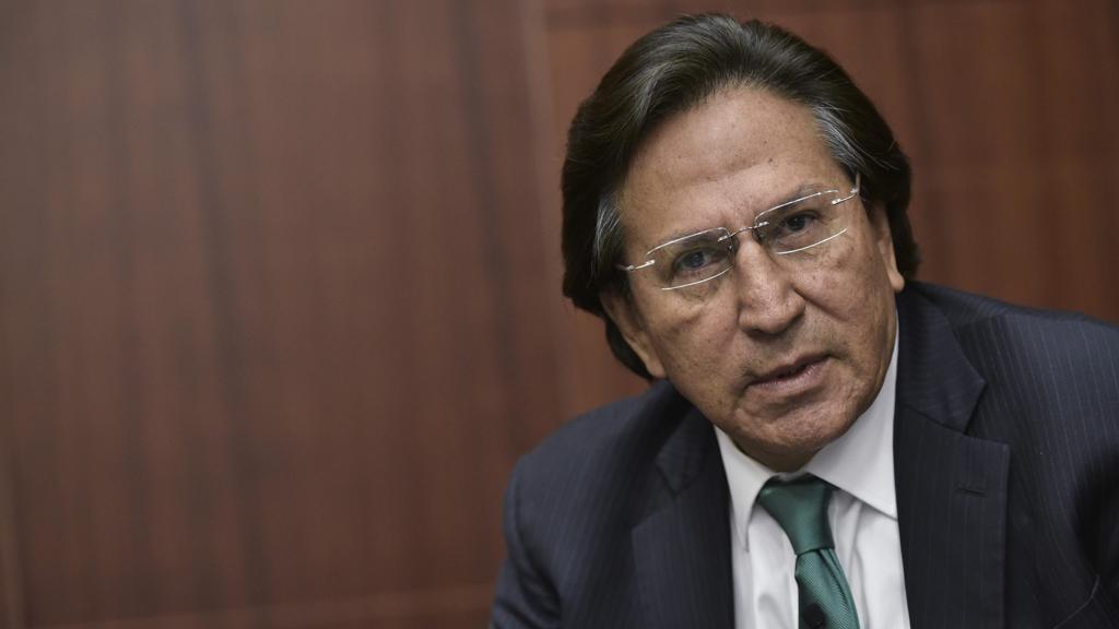 Alejandro Toledo, ex-presidente do Peru, em foto tirada em 2016 | MANDEL NGAN/AFP