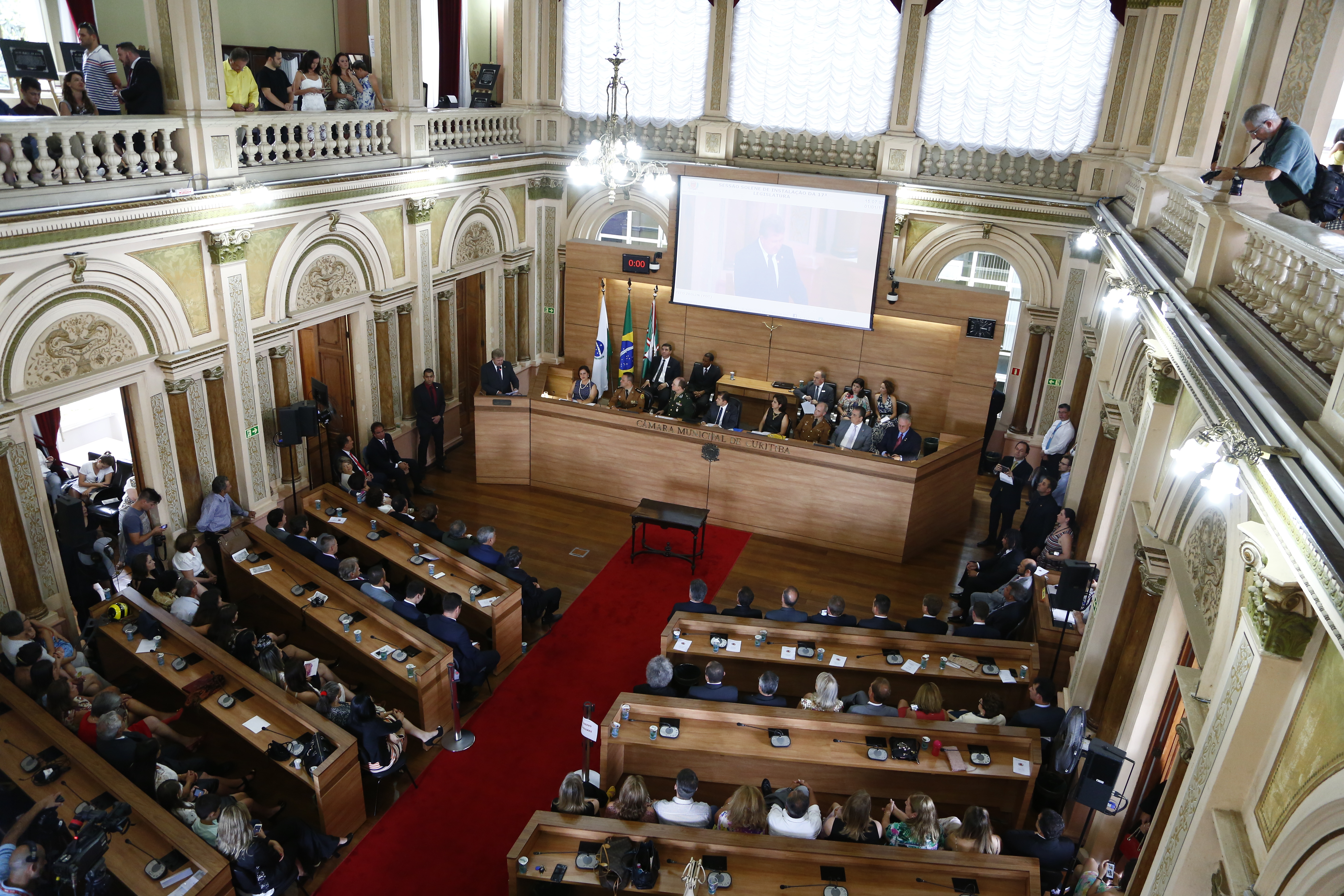 Em Curitiba, desde 2011 há uma lei que regulamenta o pagamento de 13.º a vereadores, mas o pagamento não é feito por determinação do TC | Henry Milleo/Gazeta do Povo