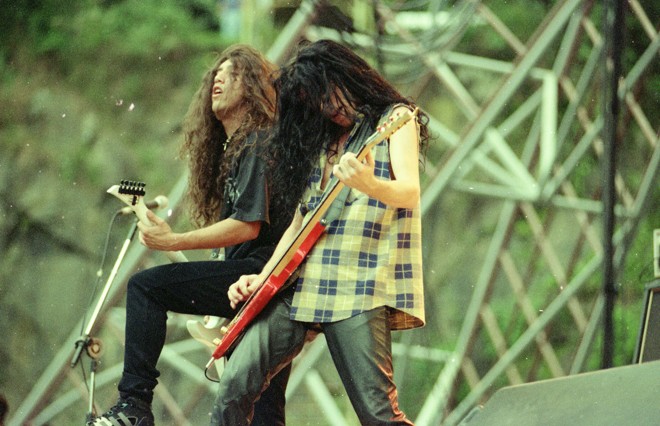 12 de novembro de 1994: Ramones, Sepultura e Viper na Pedreira Paulo Leminski. | Antonio Costa/Arquivo Gazeta do Povo