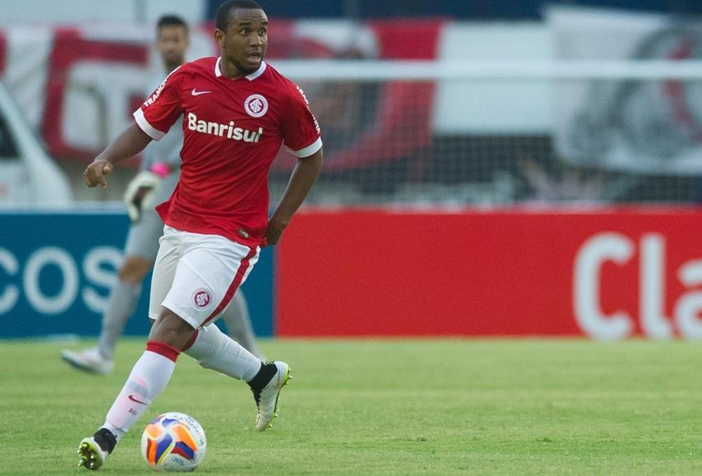 Anderson seria uma opção para o meio de campo alviverde | Alexandre Lops/Internacional