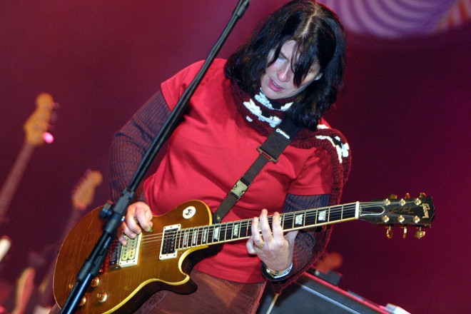 Breeders no Curitiba Pop Festival, em 2003. | Ivonaldo Alexandre/Gazeta do Povo