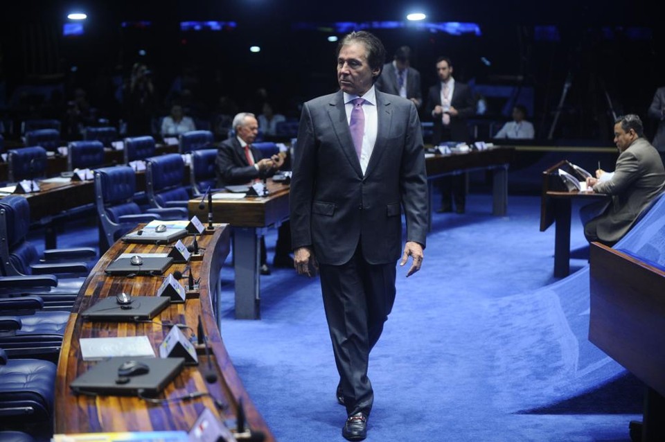 Eunício Oliveira tenta marcar diferenças com seu antecessor, Renan Calheiros, e com Romero Jucá, líder do governo. | Marcos Oliveira/Agência Senado