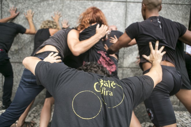 Agenda do BTG tem apresentações na Espanha, mas com o encerramento das atividades em fevereiro, as incertezas são ainda maiores para bailarinos.“ | Marcelo Andrade/Gazeta do Povo