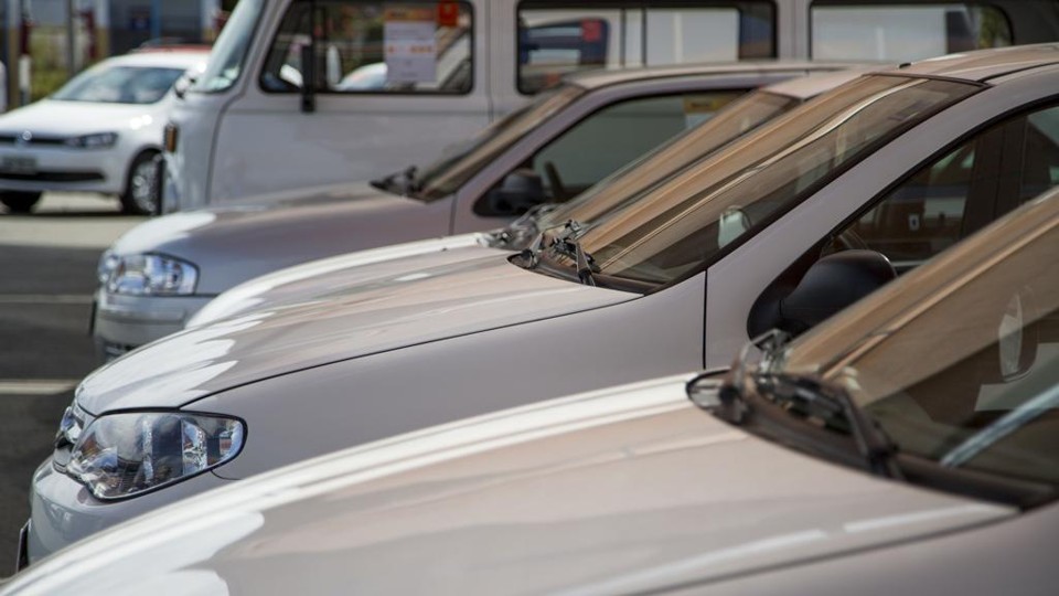 Retomada de bens pelos bancos, como carros e imóveis, pode ficar mais fácil. | Henry Milleo/Gazeta do Povo