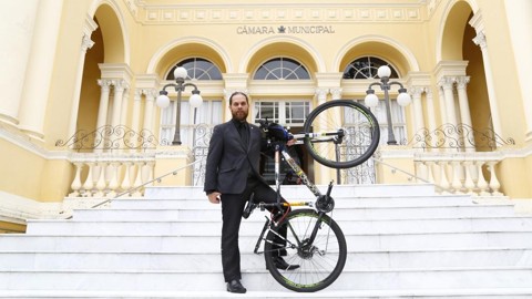 Na gestão Rafael Greca, Câmara ganha frente em defesa da bicicleta Goura (PDT) encabeça nova frente pelo protagonismo das bikes na cidade | Aniele Nascimento/Gazeta do Povo