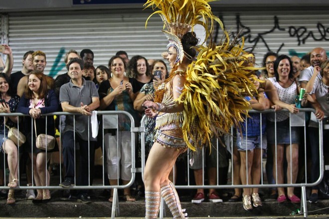 Desfile da escola Império da Realeza. | Daniel Castellano/Gazeta do Povo
