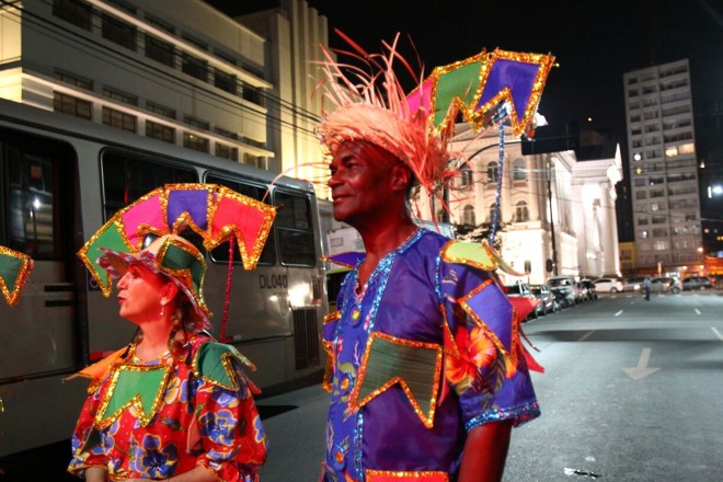 Preparativos para o desfile na Marechal Deodoro | Daniel Castellano/Gazeta do Povo