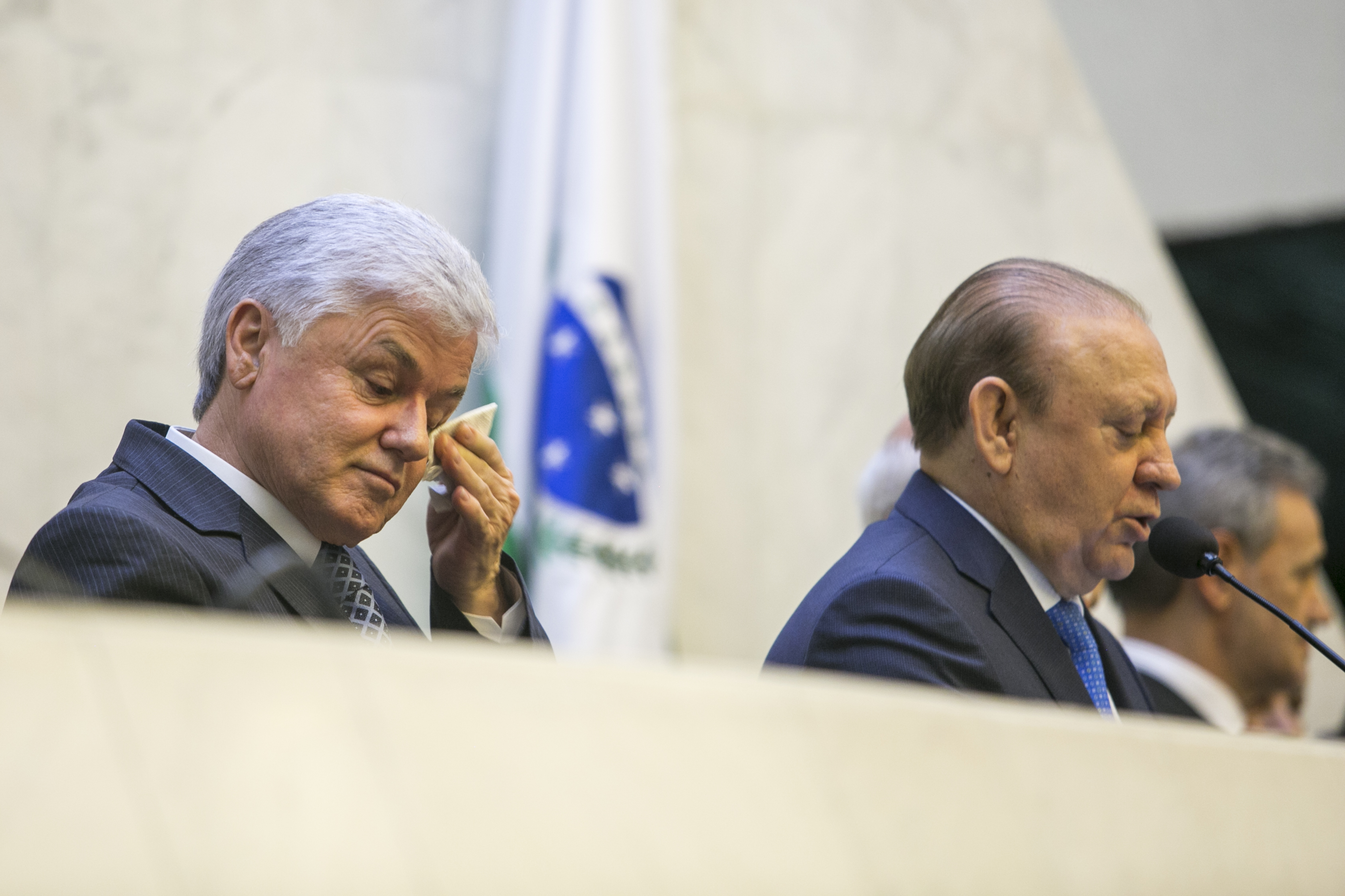 Valdir Rossoni (à esq) e Ademar Traiano: os portadores da notícia de que vem “pacotaço” por aí | Marcelo Andrade/Gazeta do Povo