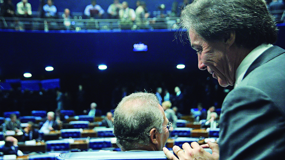 Eunício Oliveira (primeiro plano) e Renan Calheiros | Geraldo Magela/Agência Senado