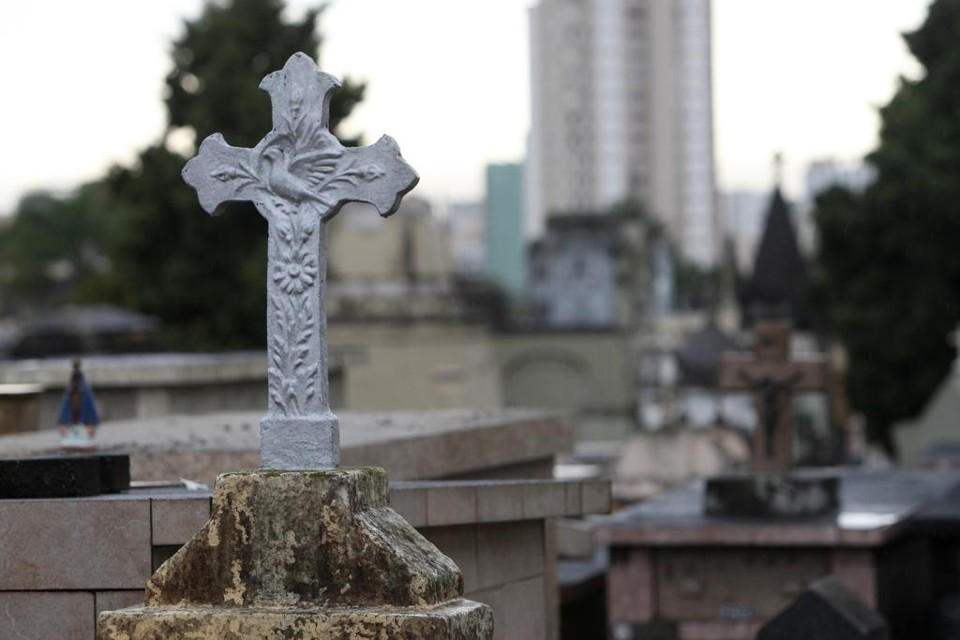 Sem cartórios de plantão, pais recorrem à Justiça para sepultar filho no carnaval Foto ilustrativa | Aniele Nascimento/Gazeta do Povo/Arquivo