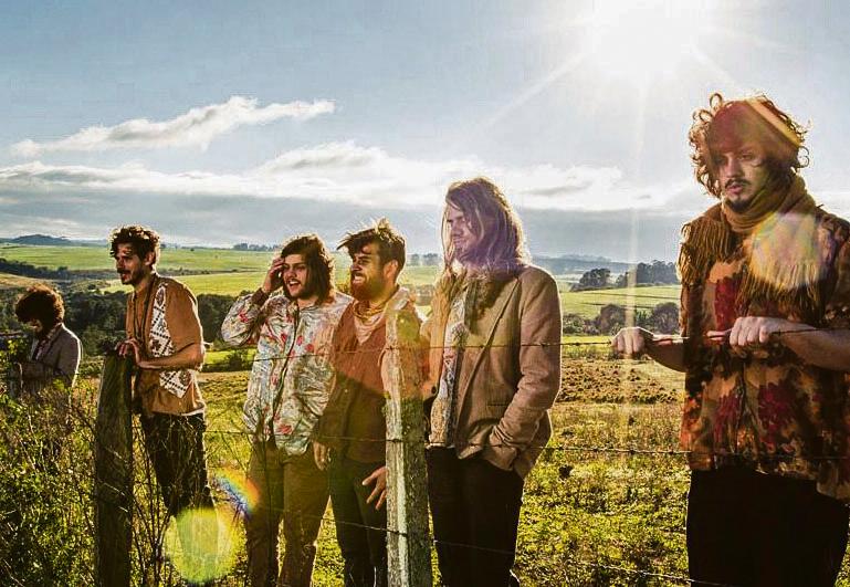 Trombone de Frutas se apresenta ao lado de Di Melo no Psicodália 2017 | Divulgação