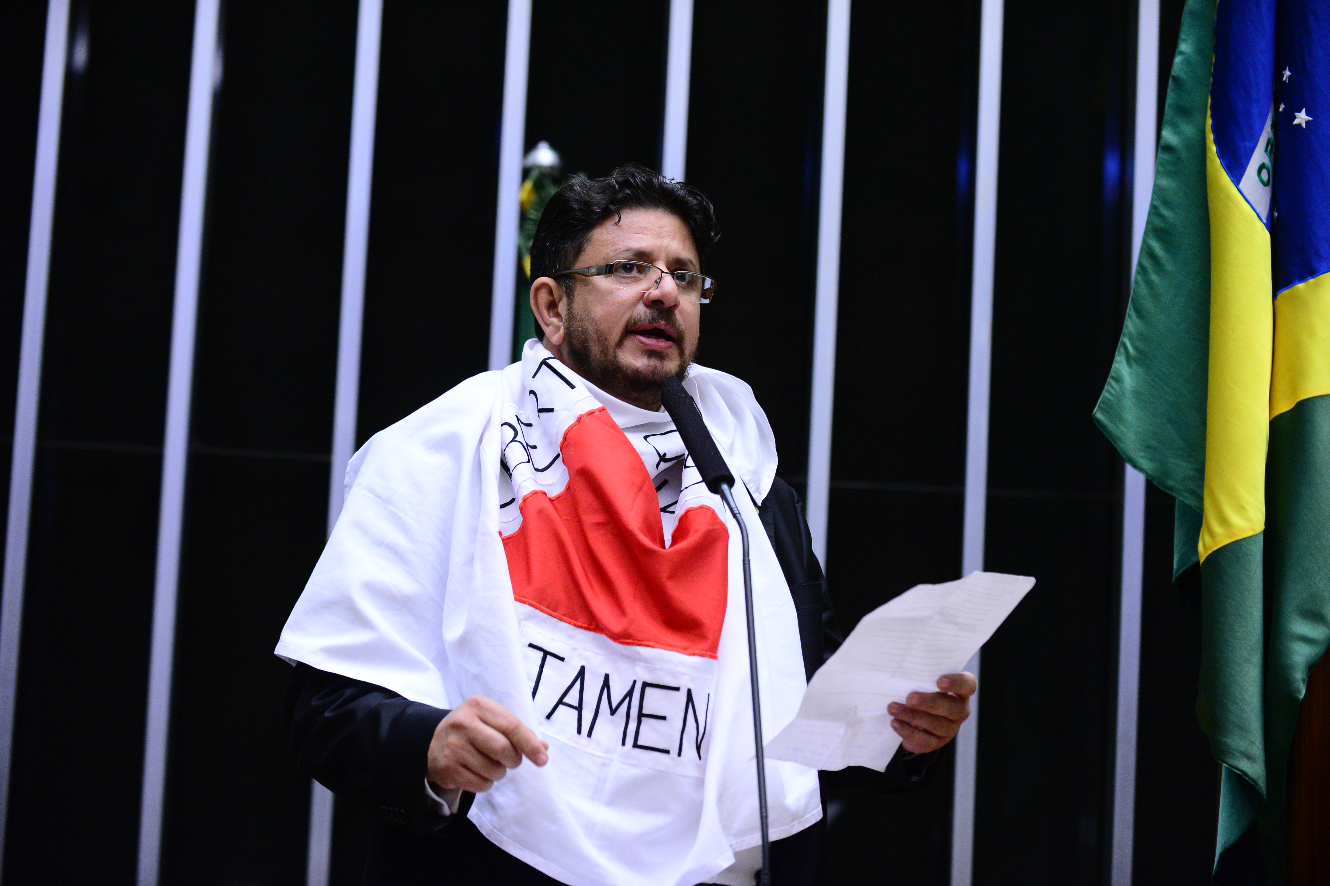 Fábio Ramalho no plenário da Câmara: mineiro tem estilo de “matuto bonachão”. | Nilson Bastian/Câmara dos Deputados