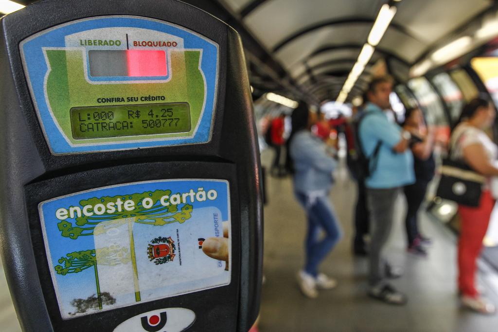 CPI na Câmara de 2013 apontou medidas que poderiam reduzir o preço da passagem em Curitiba. | Jonathan Campos/Gazeta do Povo