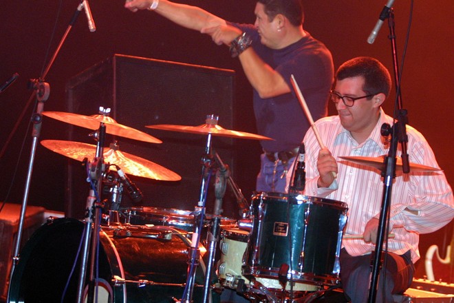 Breeders no Curitiba Pop Festival, em 2003. | Ivonaldo Alexandre/Gazeta do Povo