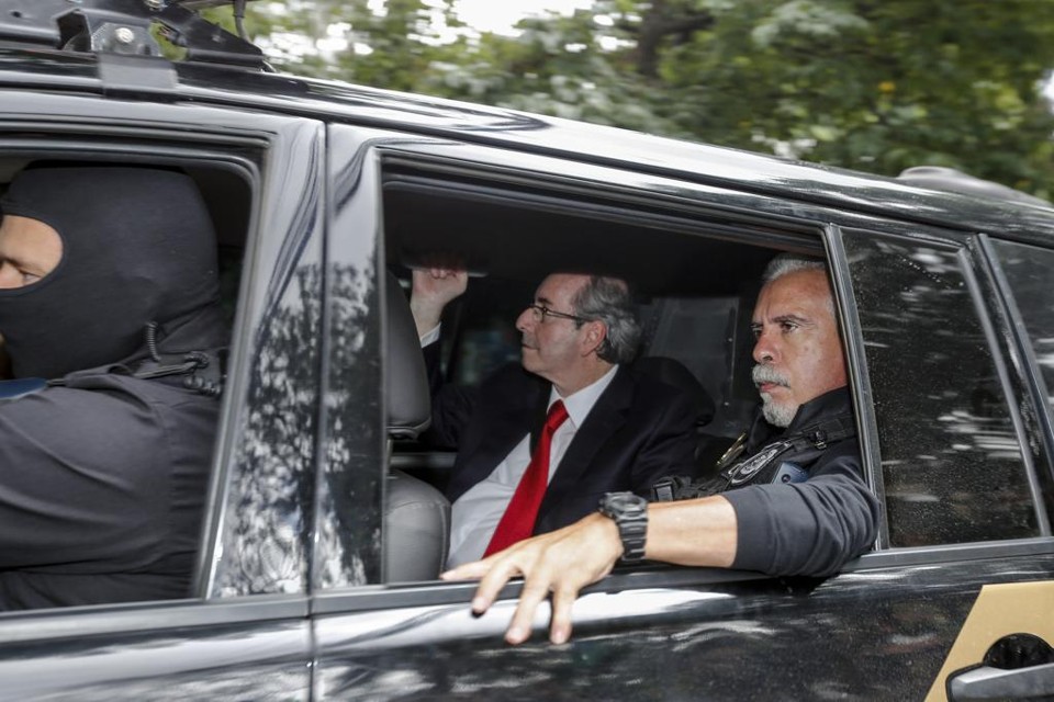 Cunha deixa a Justiça Federal após prestar depoimento ao juiz Sergio Moro | Brazil Photo Press/Agência O Globo