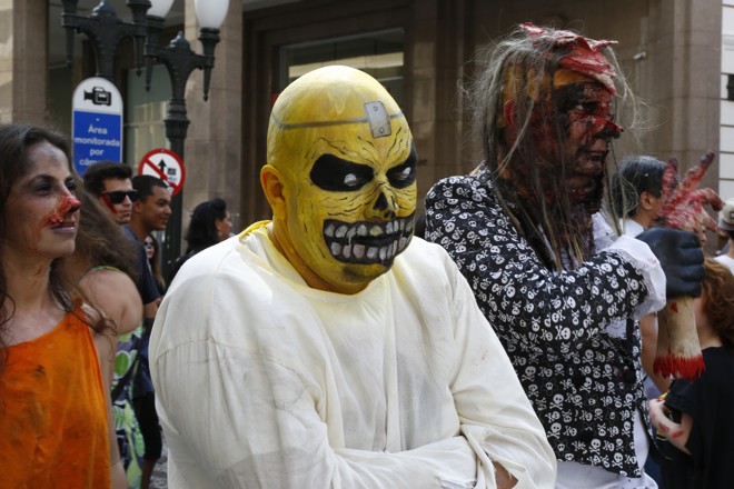 Fantasias inusitadas chamaram a atenção durante a Zombie Walk | Aniele Nascimento/Gazeta do Povo