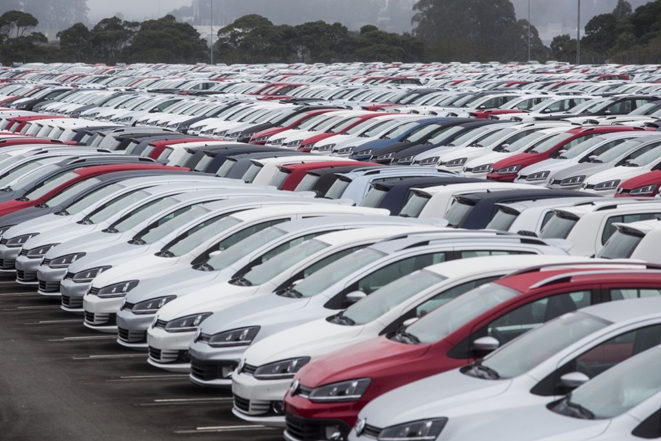 Ao todo, foram comercializadas 224.164 unidades em janeiro, contra 298.898 no mês anterior. | Bruno Covello/Gazeta do Povo/