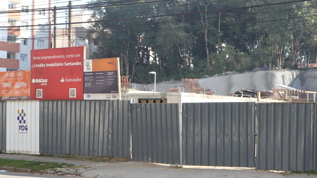 Terreno da PDG em Curitiba: construtora pediu recuperação judicial. | Aniele Nascimento/Aniele Nascimento