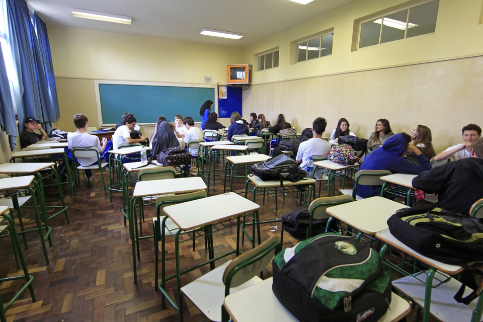 Assembleia dos professores no fim  de semana. Categoria decidiu entrar em greve de 15 de março | Antônio More / Agência de Notícias Gazeta do Povo/Antônio More / Agência de Notícias Gazeta do Povo