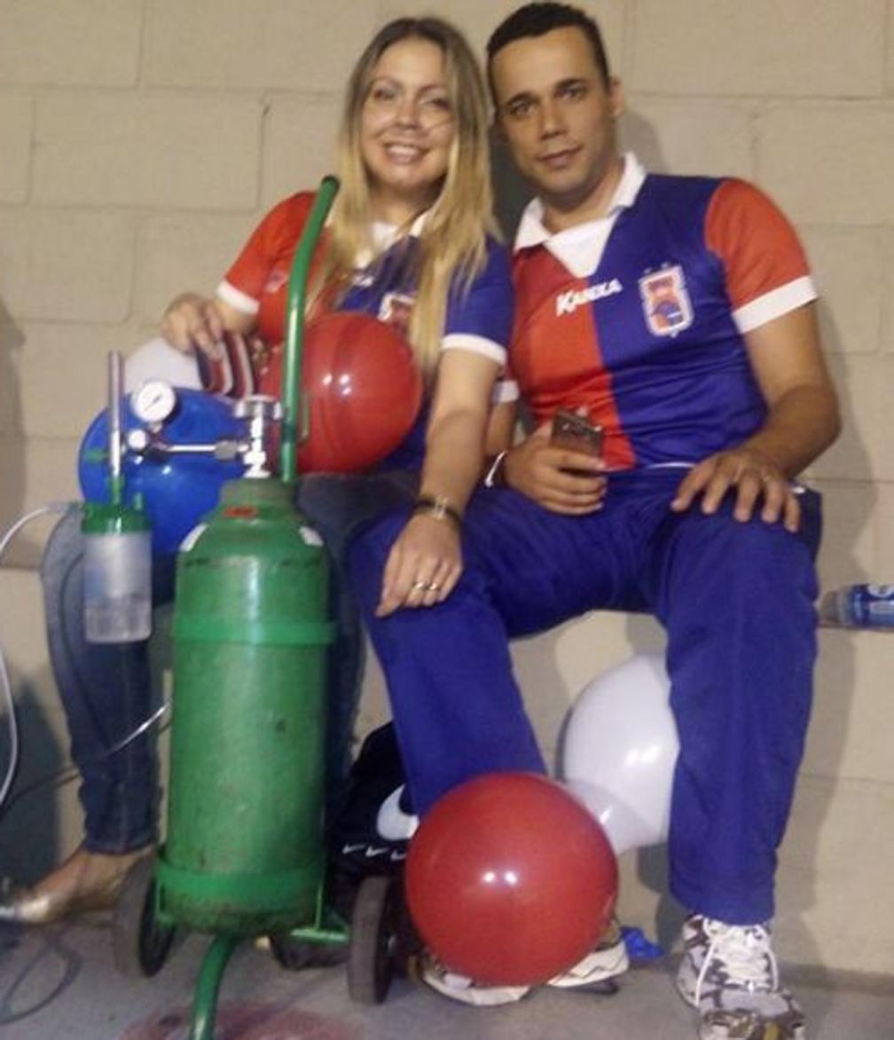 Itauana e Nelson durante Paraná e Bahia, na Vila: emoção dupla. | /Reprodução Facebook