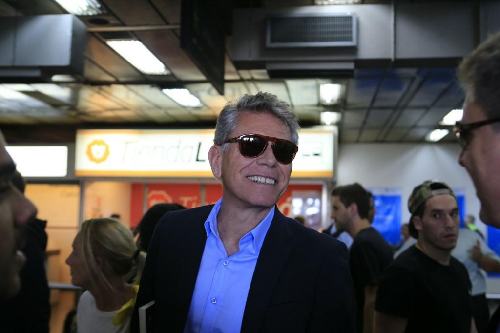 Técnico Paulo Autuori sorridente no desembarque atleticano. | Albari Rosa/Gazeta do Povo/