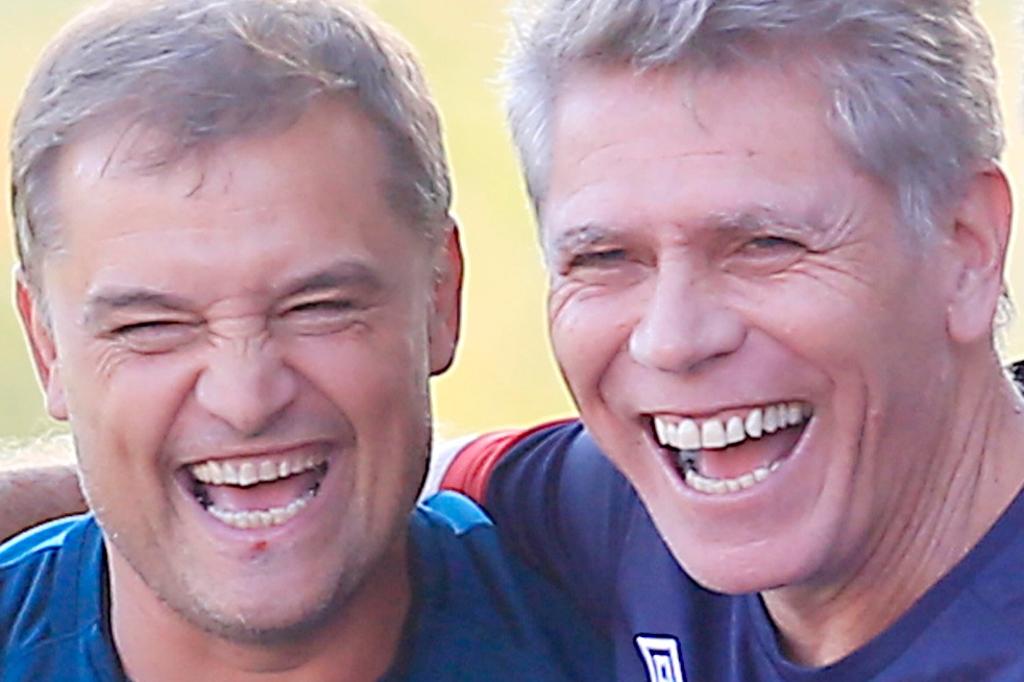 Diego Aguirre, técnico do San Lorenzo, com Paulo Autuori | Albari Rosa, enviado especial/Gazeta do Povo