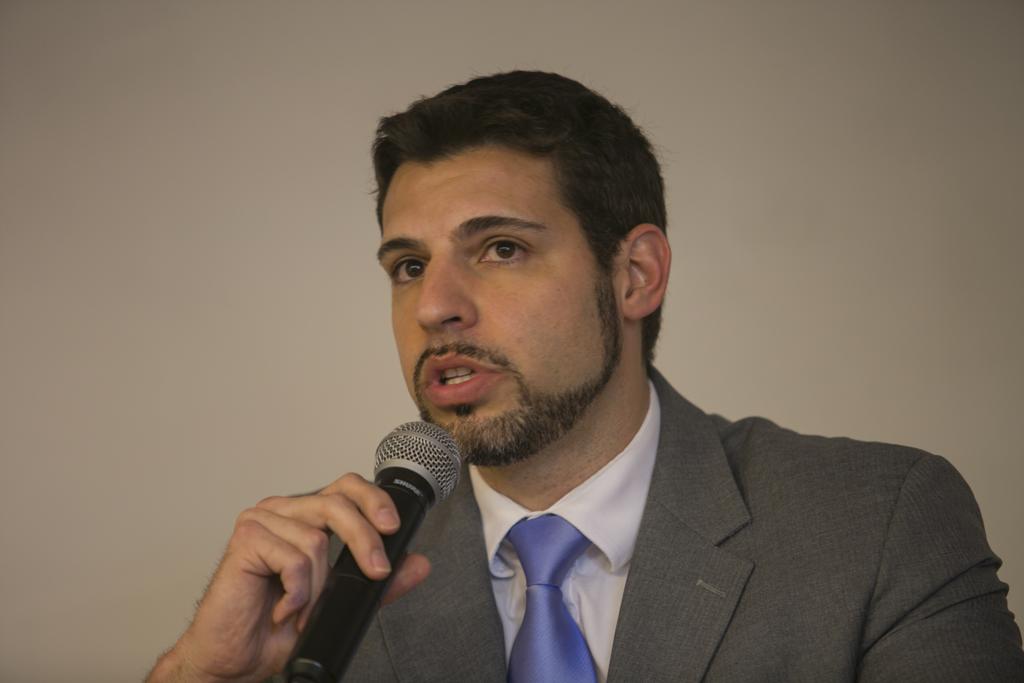 Maurício Moscardi Grillo: ataques por todos os lados. | Marcelo Andrade/Gazeta do Povo