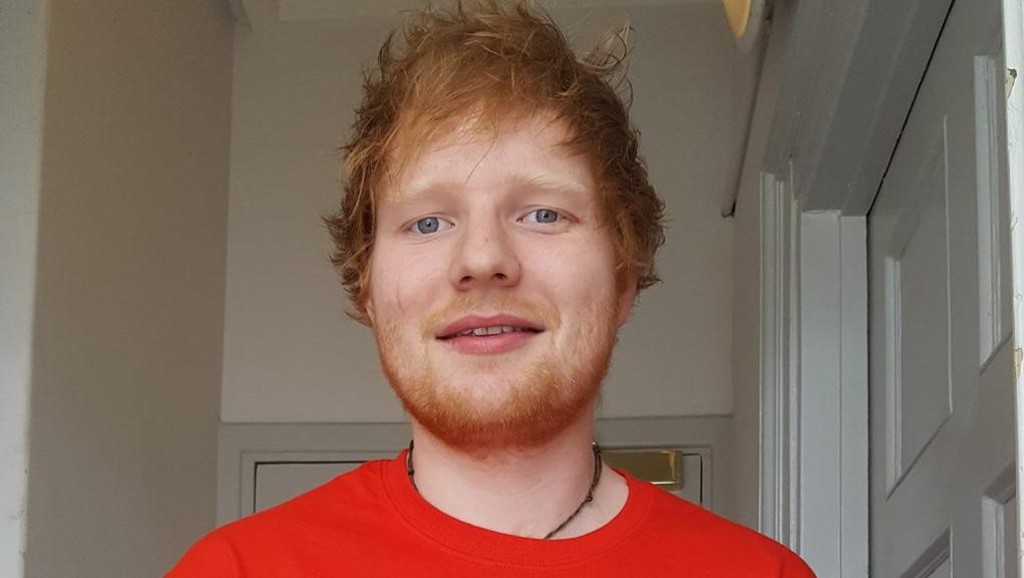 Aos 26 anos, compositor é pupilo de Elton John.