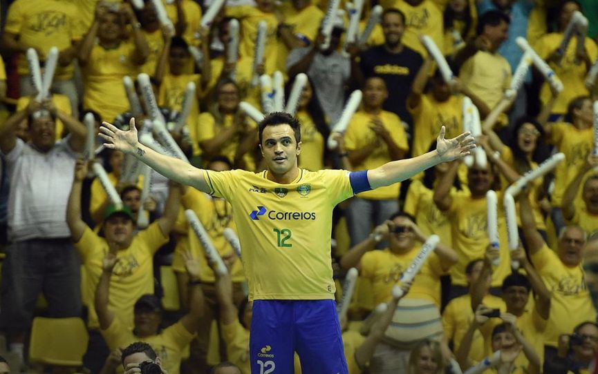 Pela seleção, Falcão marcou 385 gols nas 242 partidas que disputou. | Divulgação CBFS/