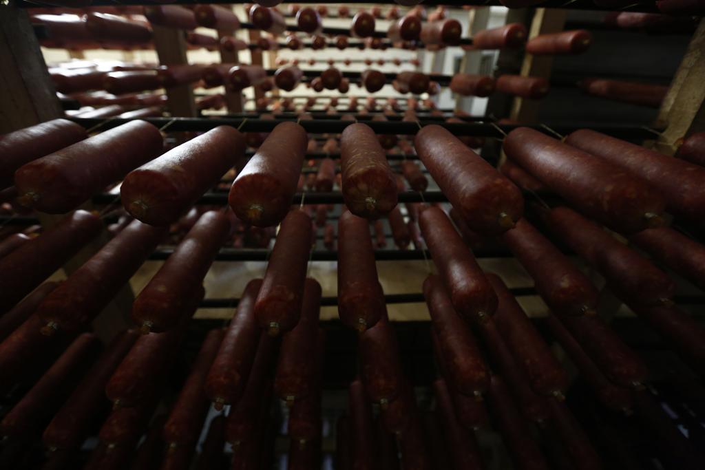 De acordo com a ABPA, não há notificação oficial de fechamentos de mercados à carne brasileira, após a crise desencadeada pela Operação Carne Fraca. | JONATHAN CAMPOS/GAZETA DO POVO