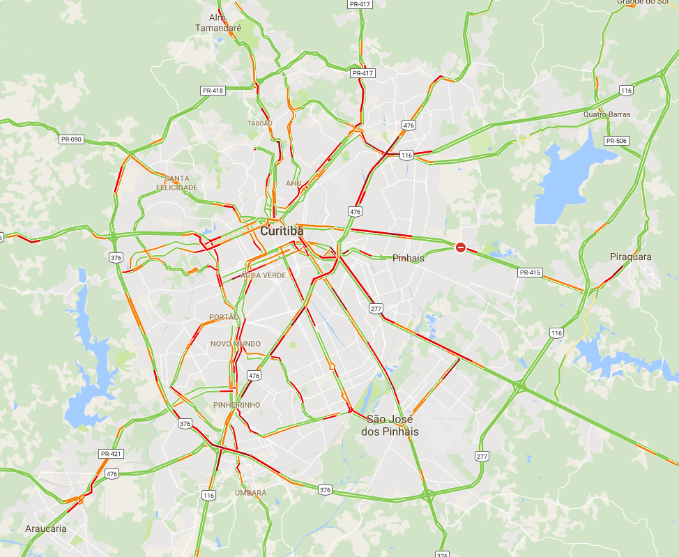 Registro do mapa do Google às 7h30: A cor verde aponta que o trânsito flui rapidamente e o vermelho, quanto mais intenso, indica lentidão. | Reprodução/