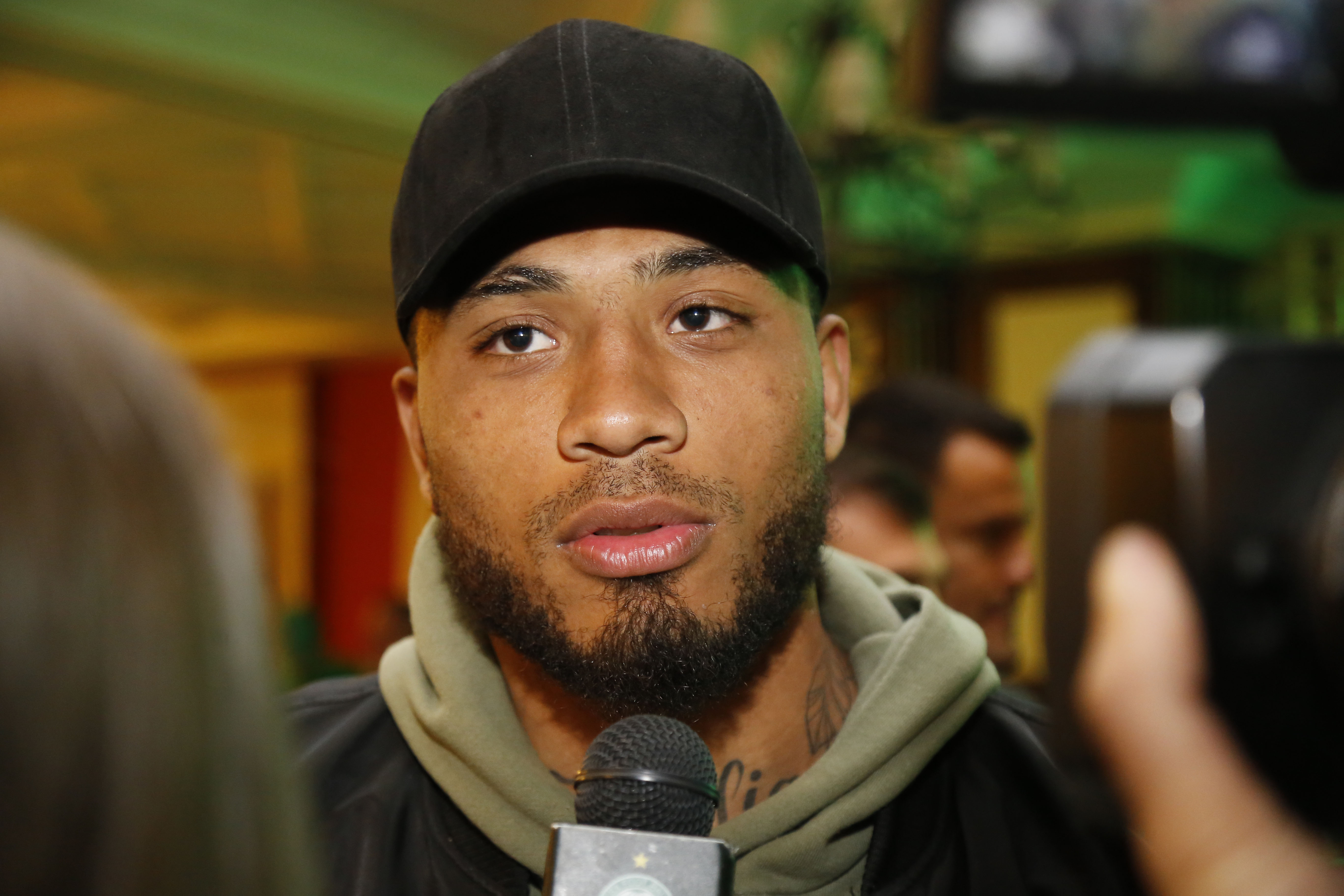 O turco Kazim trocou o Coritiba pelo Corinthians no início do ano, mas o time paulista ainda não pagou a transferência. | Pedro Serapio/Gazeta do Povo
