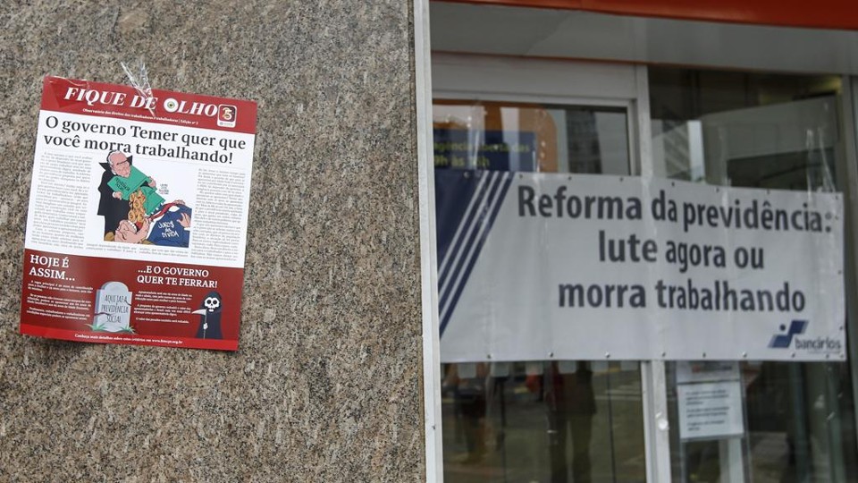 Maioria da população não quer a reforma da Previdência, o que pode levar parlamentares da base a votar contra o governo. | Jonathan Campos/Gazeta do Povo