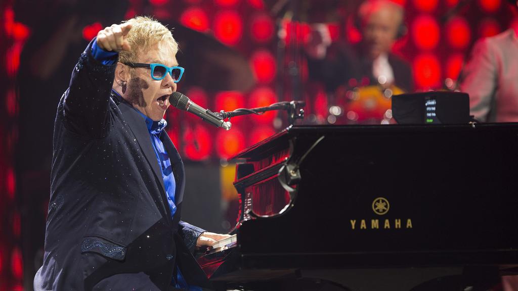 Elton John: Com 50 anos de carreira, acumula mais de 300 milhões de álbuns vendidos | Jorge Zapata./EFE