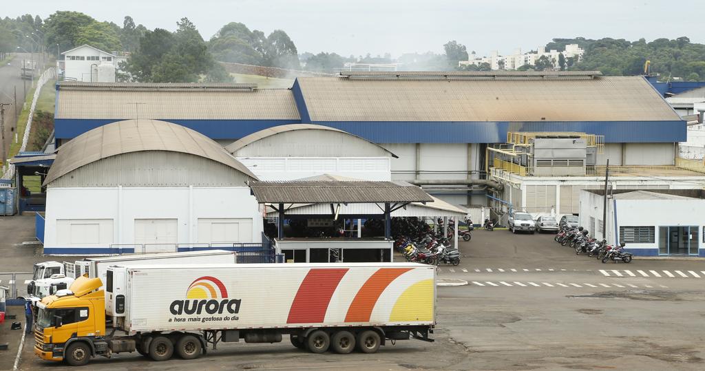 Juntas, as duas plantas sustentam 2.496 empregos diretos que representam R$ 52,3 milhões em salários e R$ 11,6 milhões em encargos sociais. | Hugo Harada/Gazeta do Povo