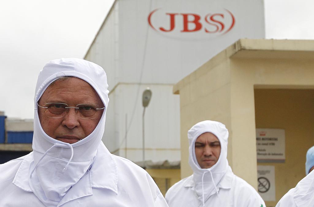 Ministro visitou uma das unidades investigadas, a da JBS na Lapa (PR), e ficou satisfeito com a qualidade da planta. | Jonathan Campos/Gazeta do Povo