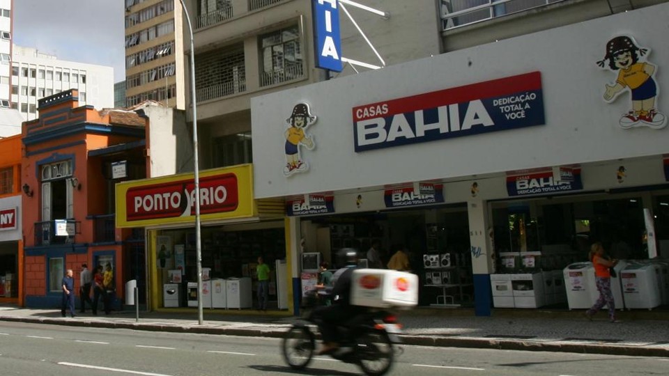 Via Varejo é dona da Casas Bahia e do Ponto Fio e está à venda | Aniele Nascimento/Gazeta do Povo