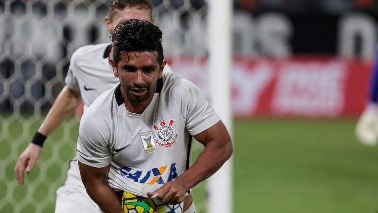 Guilherme em ação pelo Timão, no Brasileiro do ano passado. | Agência Corinthians