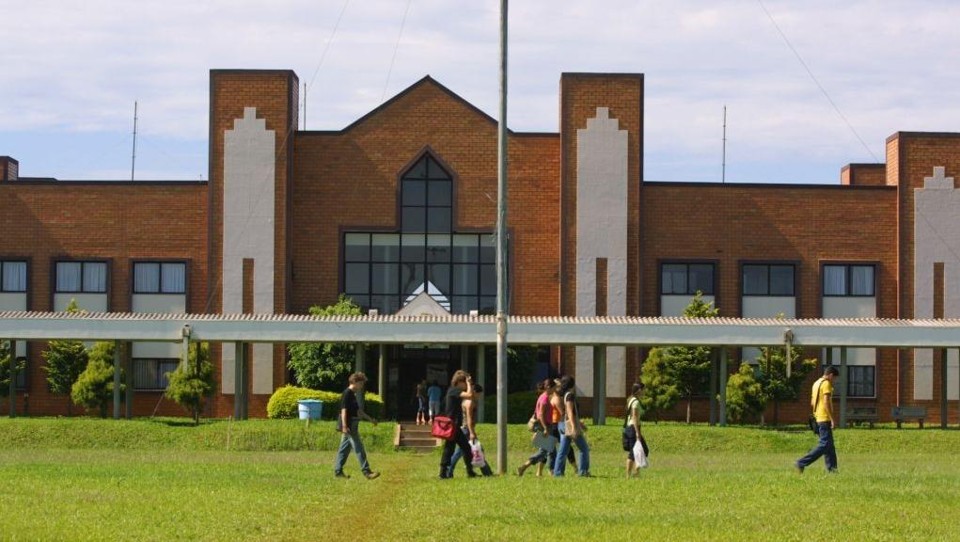Campus da Unioeste em Foz do Iguaçu. | /
