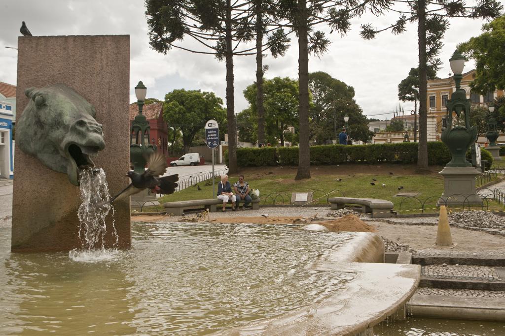 Fone da Memória, no Largo da Ordem, em Curitiba | Marcelo Andrade/Marcelo Andrade